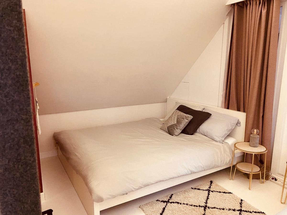 Sfeervolle Loft B&B Uden Centrum Экстерьер фото